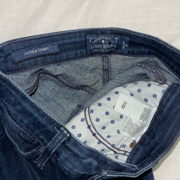 Lucky Brand Jeans Bundle of three 00/24 tapered/skinny Jeans - Picture 2 of 10